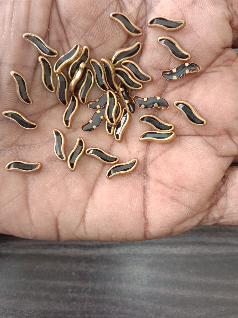 S Shape Big Kundan Matte 10mm