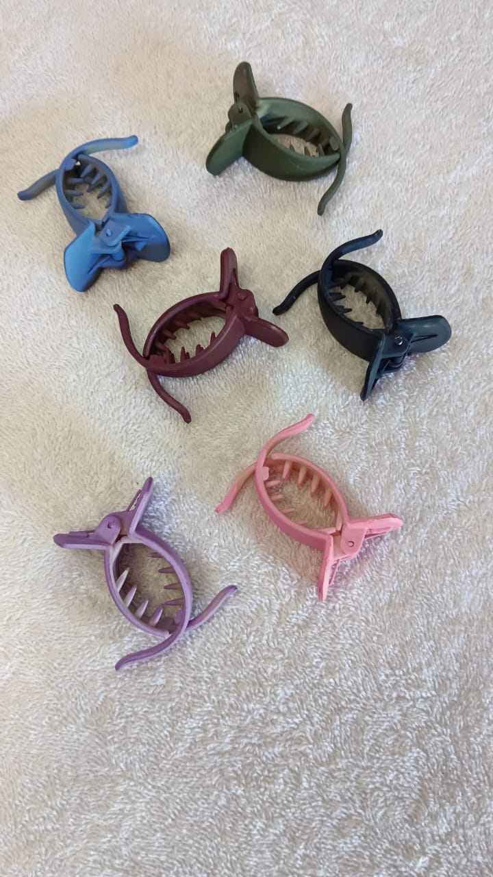 Clutch Clip Collection - 12